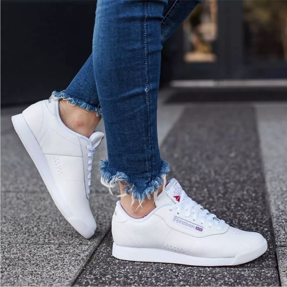 (E3) Reebok Princess Women's Fashion Sneakers White/Gum, Size 9